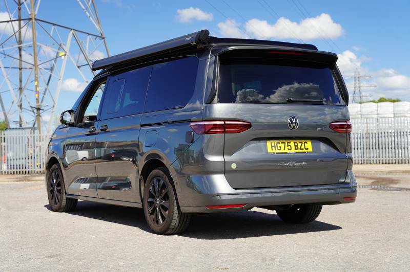 Volkswagen California Tdi Dsg 150 Ps Ocean Lwb Black #4