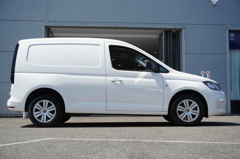 Volkswagen Caddy C20 Tdi 122Ps Van Dsg Tech Pack Commerce Plus Swb MF75EYD White #4