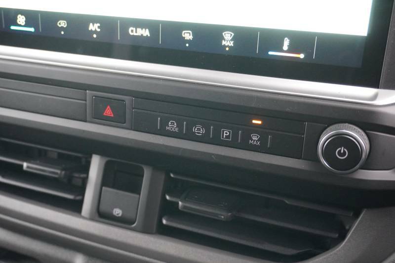 Volkswagen Transporter T32 Kombi Highline Lwb 150 Ps 2.0 Tdi Dsg - Nav Grey #50