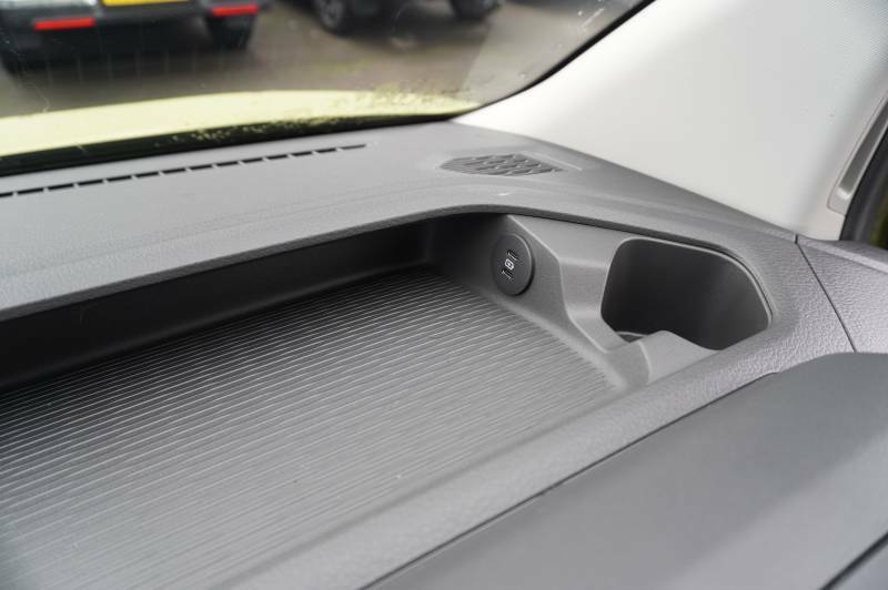 Volkswagen Transporter T32 Kombi Highline Lwb 150 Ps 2.0 Tdi Dsg - Nav Grey #45