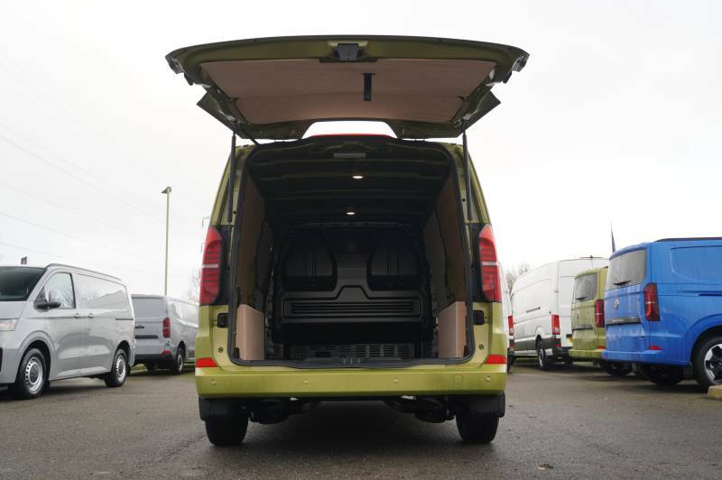 Volkswagen Transporter T32 Kombi Highline Lwb 150 Ps 2.0 Tdi Dsg - Nav Grey #22