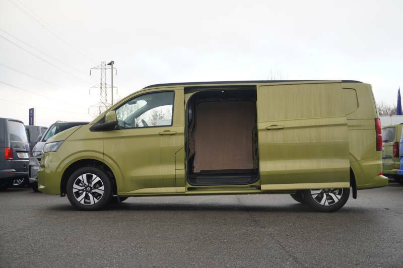 Volkswagen Transporter T32 Kombi Highline Lwb 150 Ps 2.0 Tdi Dsg - Nav Grey #31