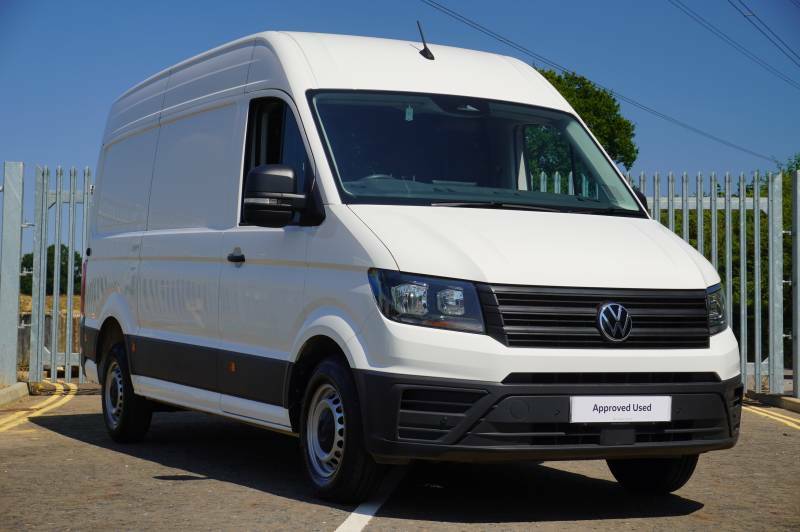 Volkswagen Crafter Cr35 Tdi 140Ps High Roof Van Commerce Plus Mwb White