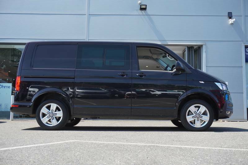 Volkswagen Transporter T32 Tdi 150 Kombi Van Highline Swb Black #4