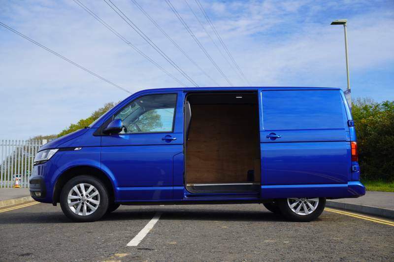 Volkswagen Transporter T32 Kombi Highline Swb 204 Ps 2.0 Tdi 7Sp Dsg 4Mot Grey #16