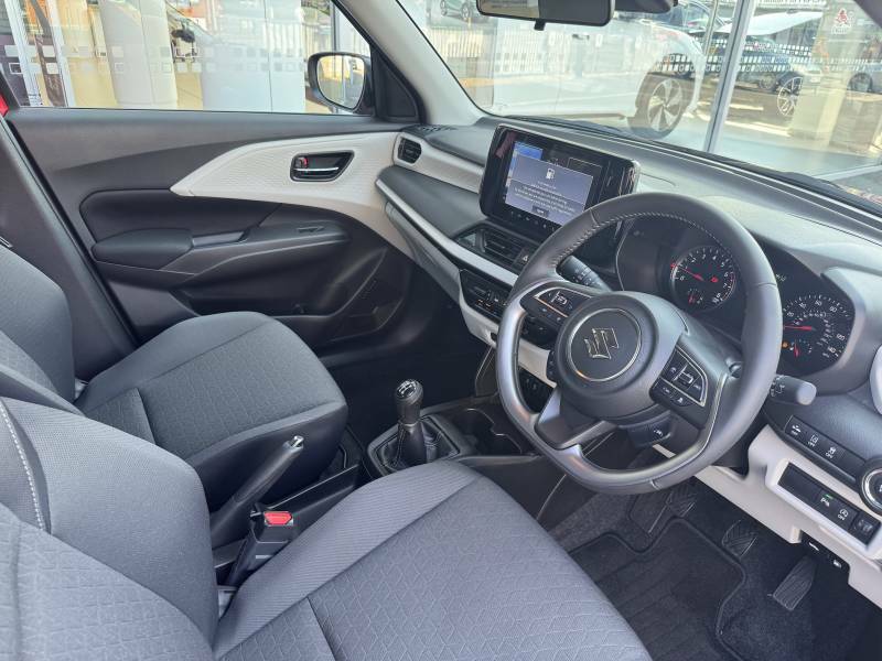 Suzuki Swift Mild Hybrid Motion Red #6