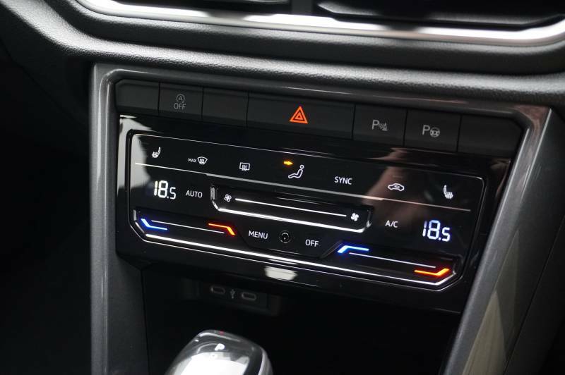 Volkswagen T-Roc 1.5 Tsi Match Suv Dsg Euro 6 Ss 150 Blue #34