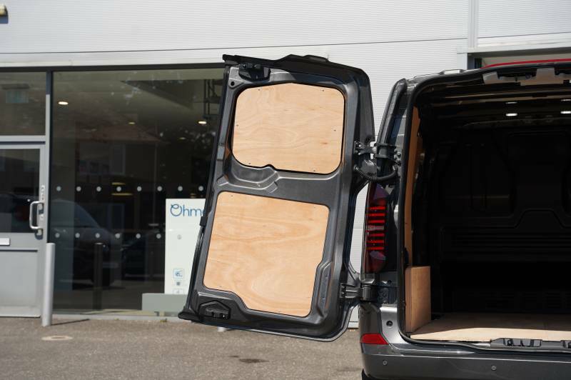 Volkswagen Transporter Mpv Grey #32