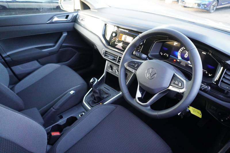 Volkswagen Polo Tsi Match White #6