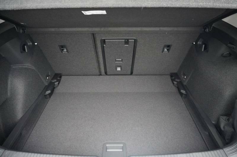 Volkswagen Golf 2020 70 1.5  #13