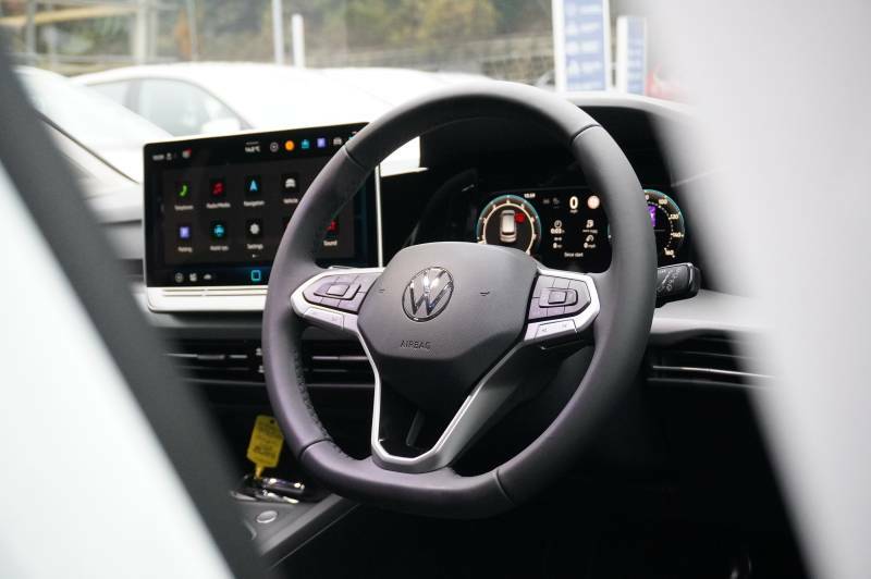 Volkswagen Golf 2020 70 1.5  #25