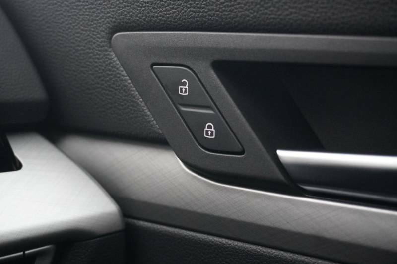 Volkswagen Golf 2020 70 1.5  #32