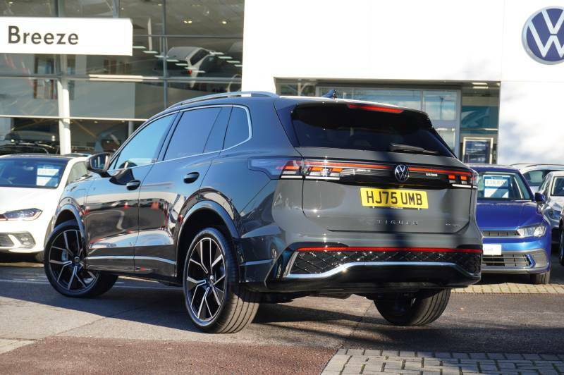 Volkswagen Tiguan Tsi 272 Ehybrid Dsg R-line Grey #3