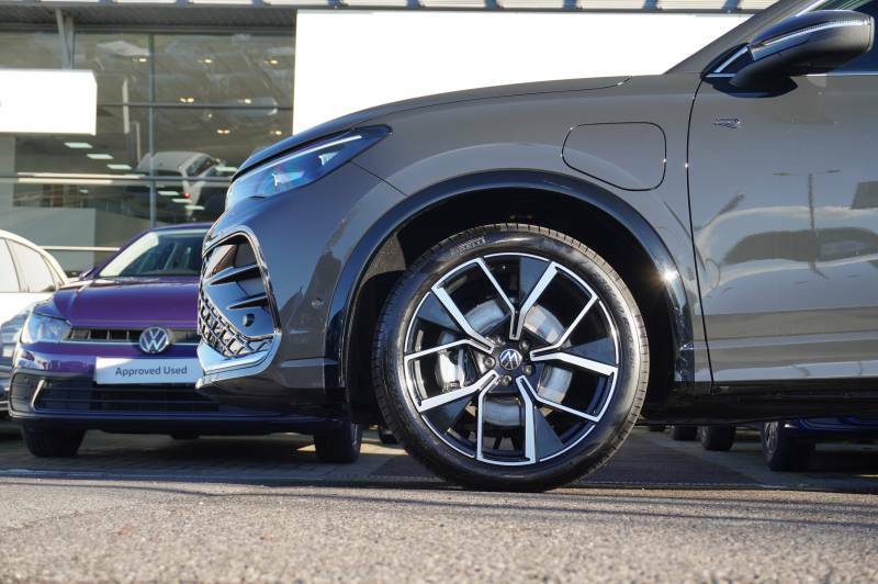 Volkswagen Tiguan Tsi 272 Ehybrid Dsg R-line Grey #5