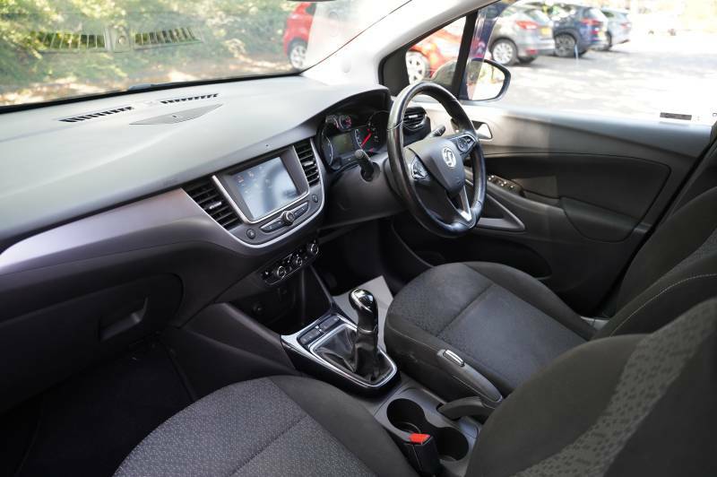 Vauxhall Crossland X Turbo D Ecotec Start Stop Se - 19 VU19KKS Black #2