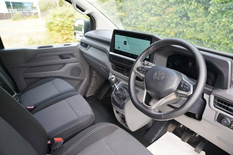 Volkswagen Transporter T30 Tdi 150 Van Commerce Pro Swb #6