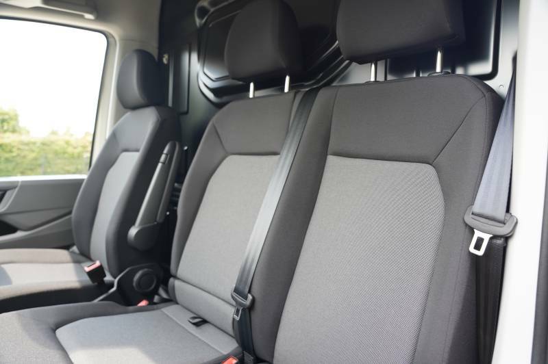 Volkswagen Crafter Cr35 Panel Van Commerce Mwb 140 Ps 2.0 Tdi 6Sp Man White #22
