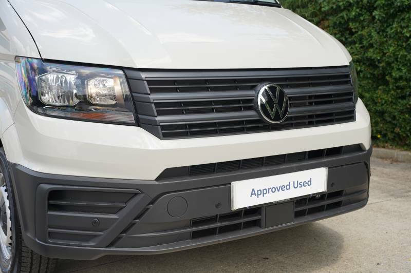 Volkswagen Crafter Cr35 Panel Van Commerce Mwb 140 Ps 2.0 Tdi 6Sp Man White #31