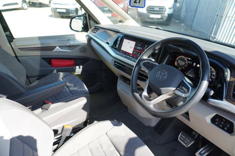 Volkswagen Multivan Tsi Lwb Dsg Style Lwb HY25UVA Black #6