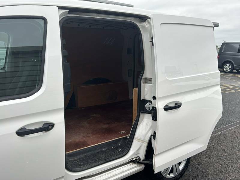 Volkswagen Caddy Cargo 2.0Tdi 102Ps C20 Commerce Pv White #11