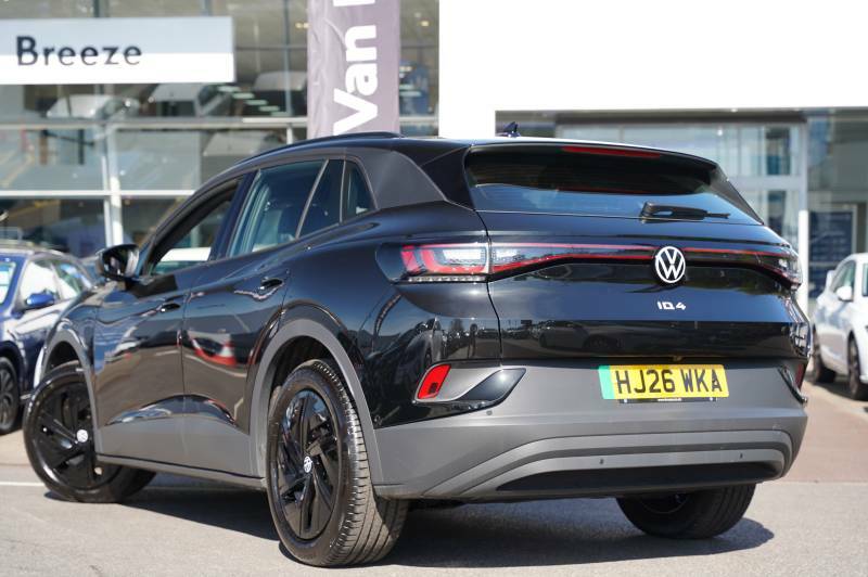 Volkswagen ID.4 77Kwh Essential Pro - 2026 Black #3