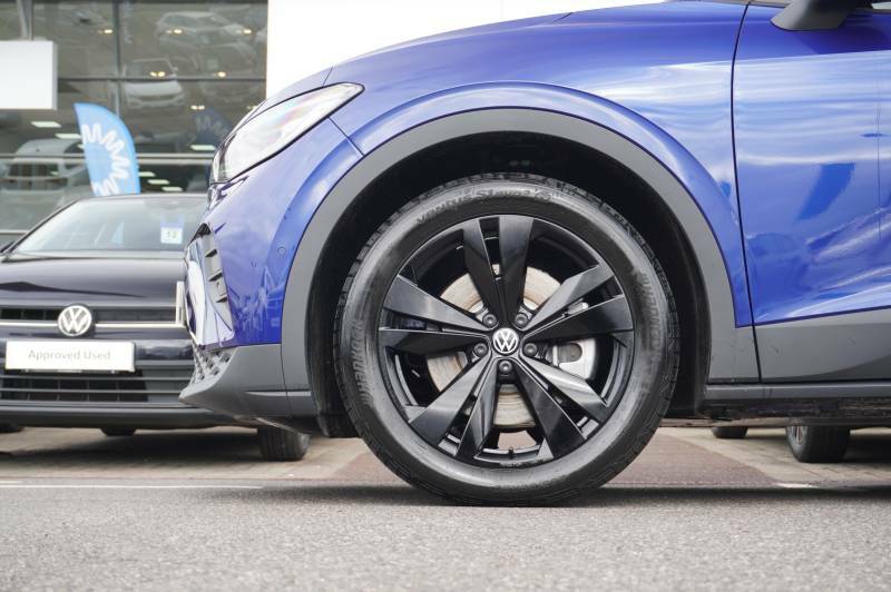 Volkswagen ID.4 77Kwh Black Edition Pro - 2026 Blue #5