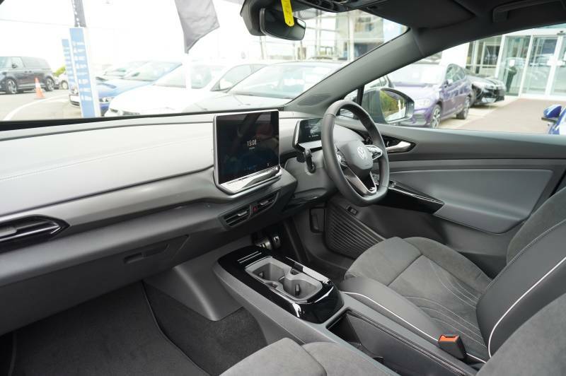 Volkswagen ID.4 77Kwh Black Edition Pro - 2026 Blue #2