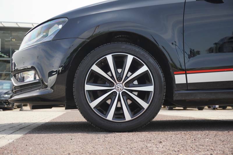 Volkswagen Polo Tsi Beats Black #5