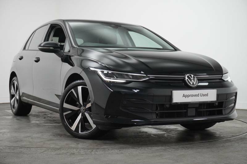 Volkswagen Golf Tsi Match Black