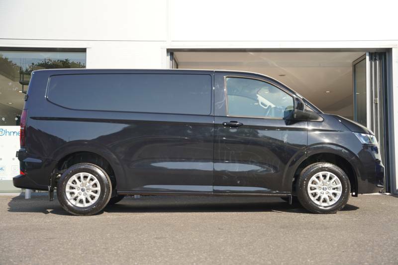 Volkswagen Transporter T28 Tdi 110 Van 5 Plus Commerce Pro Swb Black #4