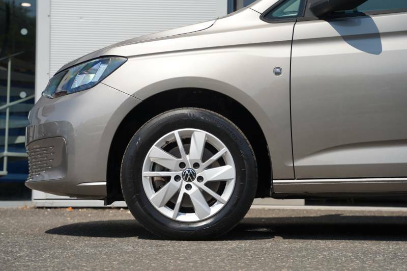 Volkswagen Caddy Maxi C20 Tdi 122Ps Van Dsg Tech Pack Commerce Pro Lwb Beige #5