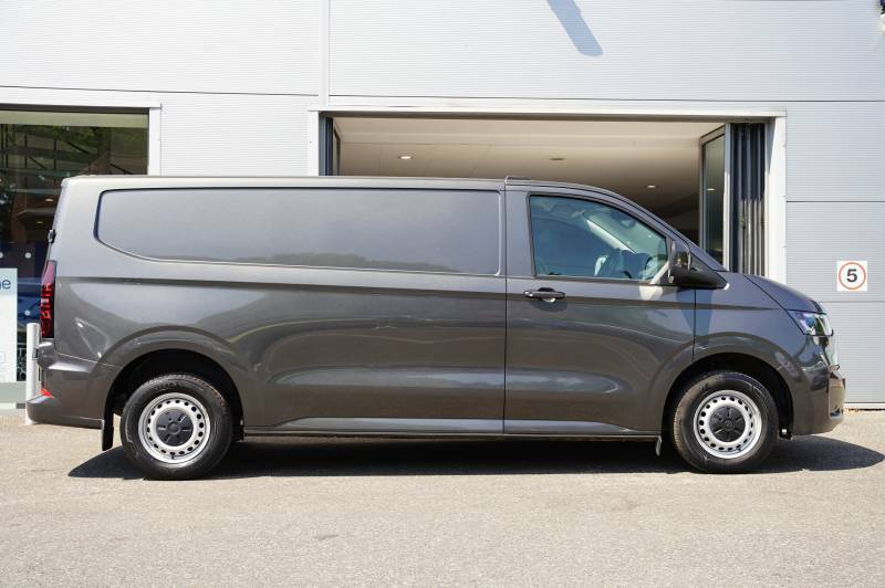 Volkswagen Transporter T30 Tdi 150 Van 5 Plus Commerce Plus Lwb  #4