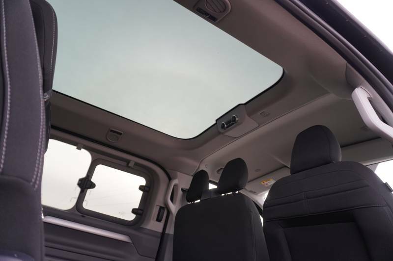 Volkswagen Transporter Shuttle T32 Tdi 170Ps Minibus Style Lwb - 2025 Black #11