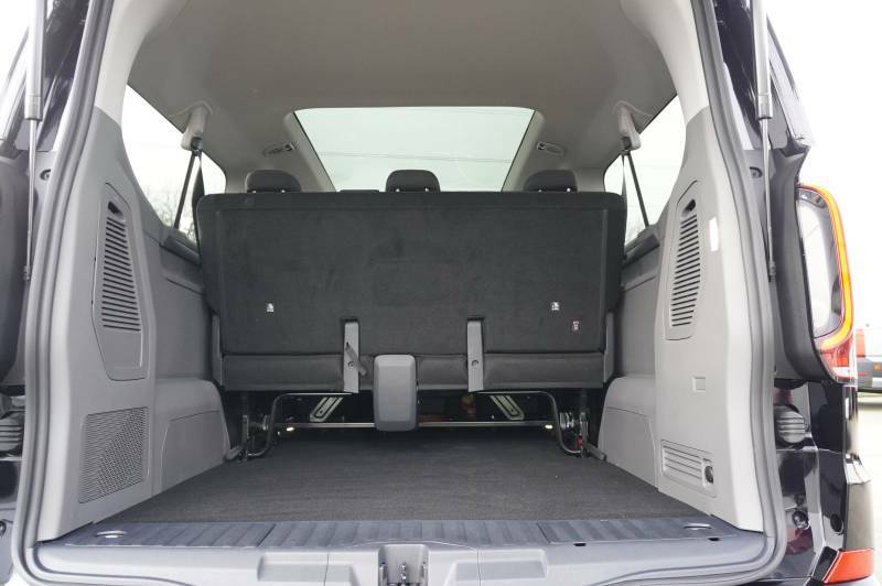 Volkswagen Transporter Shuttle T32 Tdi 170Ps Minibus Style Lwb - 2025 Black #12