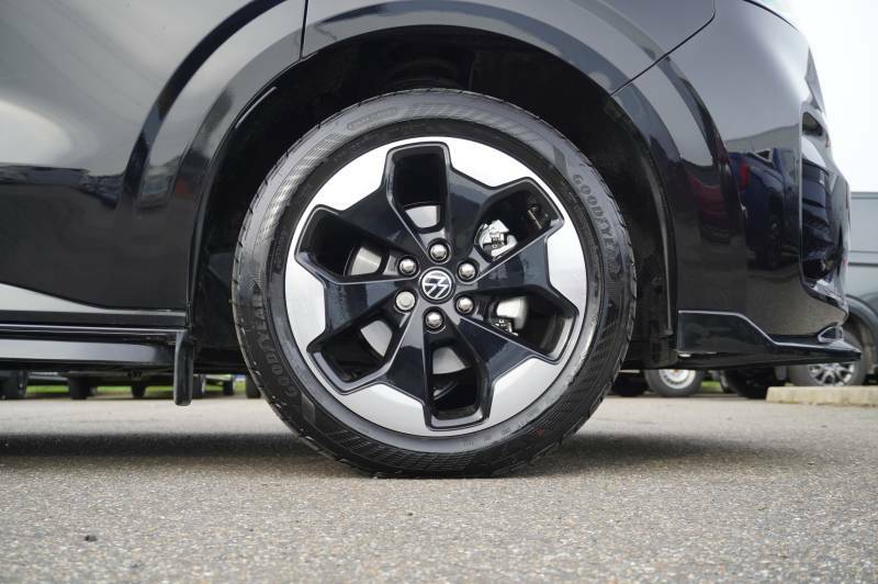 Volkswagen Transporter Shuttle T32 Tdi 170Ps Minibus Style Lwb - 2025 Black #22