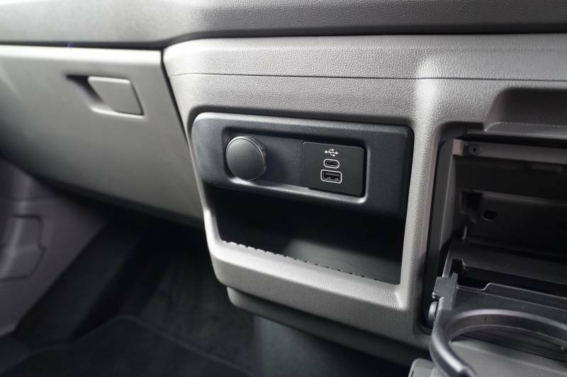 Volkswagen Transporter Shuttle T32 Tdi 170Ps Minibus Style Lwb - 2025 Black #28