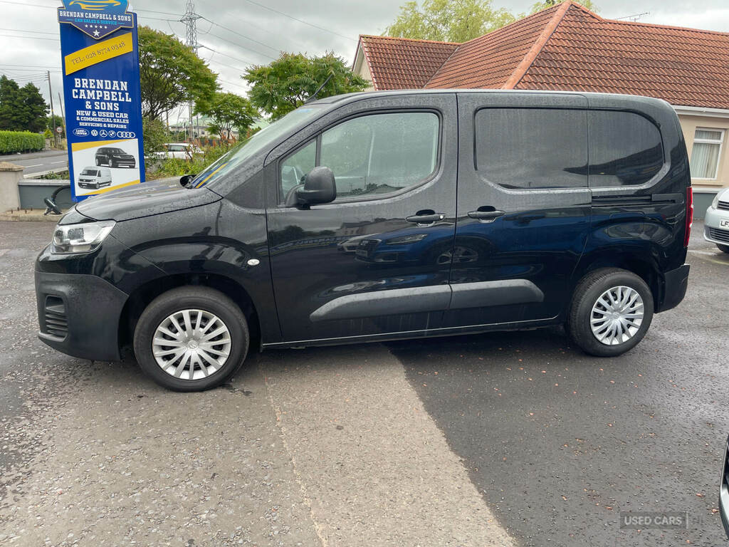 Citroen Berlingo 1.5 Bluehdi 650Kg Enterprise 75Ps CE21TBZ Black #4