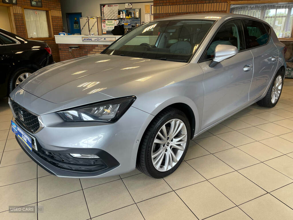 Seat Leon 2.0 Tdi Se Dynamic YB22WUT Silver #3