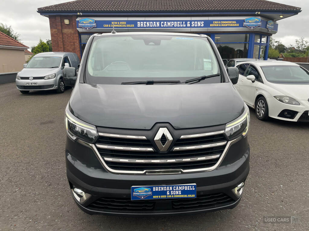 Renault Trafic Sl28 Blue Dci 150 Sport Van MJ22GDY Grey #2