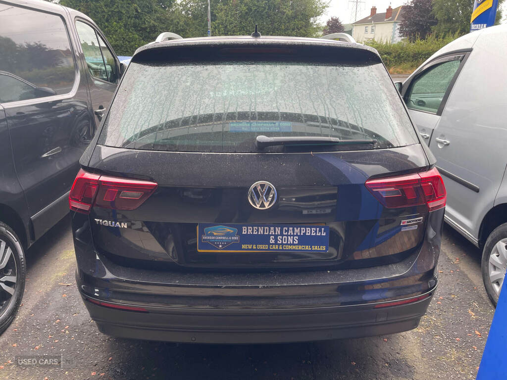 Volkswagen Tiguan Se Nav Black #4