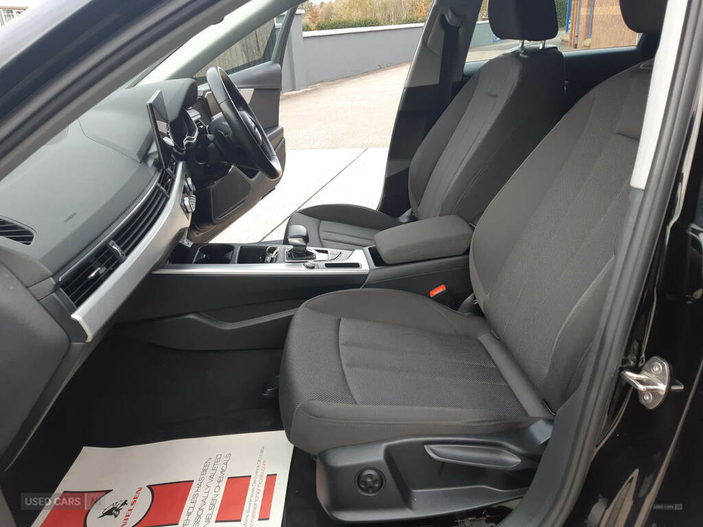 Audi A4 35 Tfsi S Line S Tronic Black #32