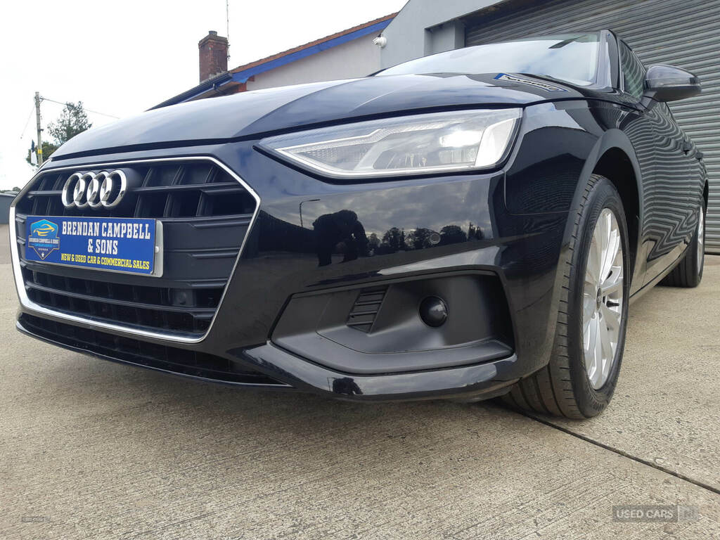 Audi A4 30 Tdi Technik S Tronic Black #6