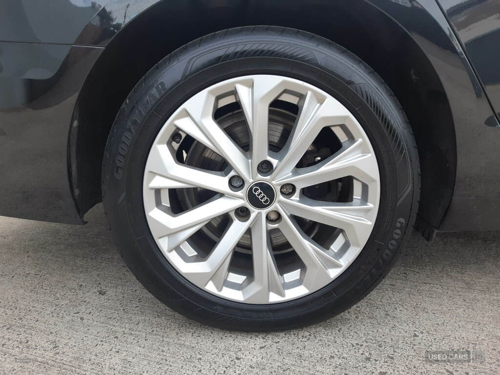 Audi A4 35 Tfsi S Line S Tronic Black #8