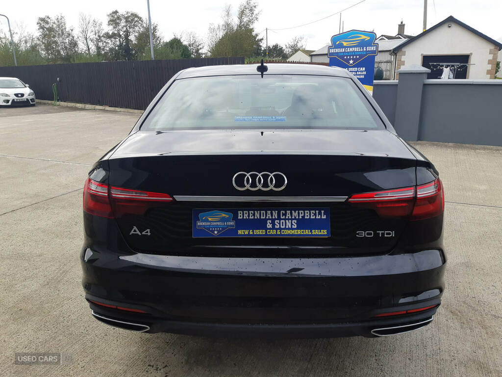 Audi A4 30 Tdi Technik S Tronic Black #5