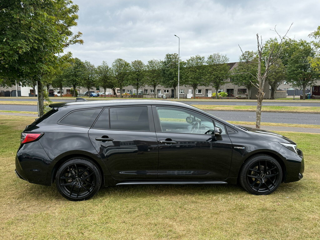 Suzuki Swace 1.8H Ultra Estate Hybrid Cvt Euro 6 S Black #6