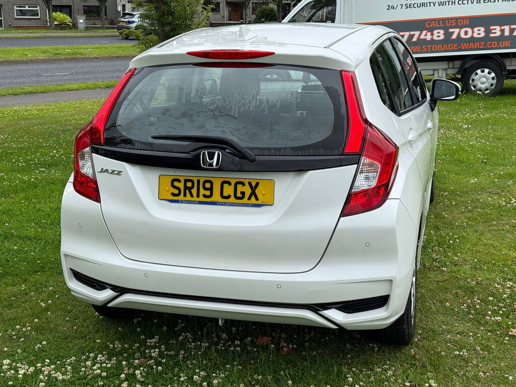 Honda Jazz 1.3 I-vtec Se Hatchback Euro 6 White #5