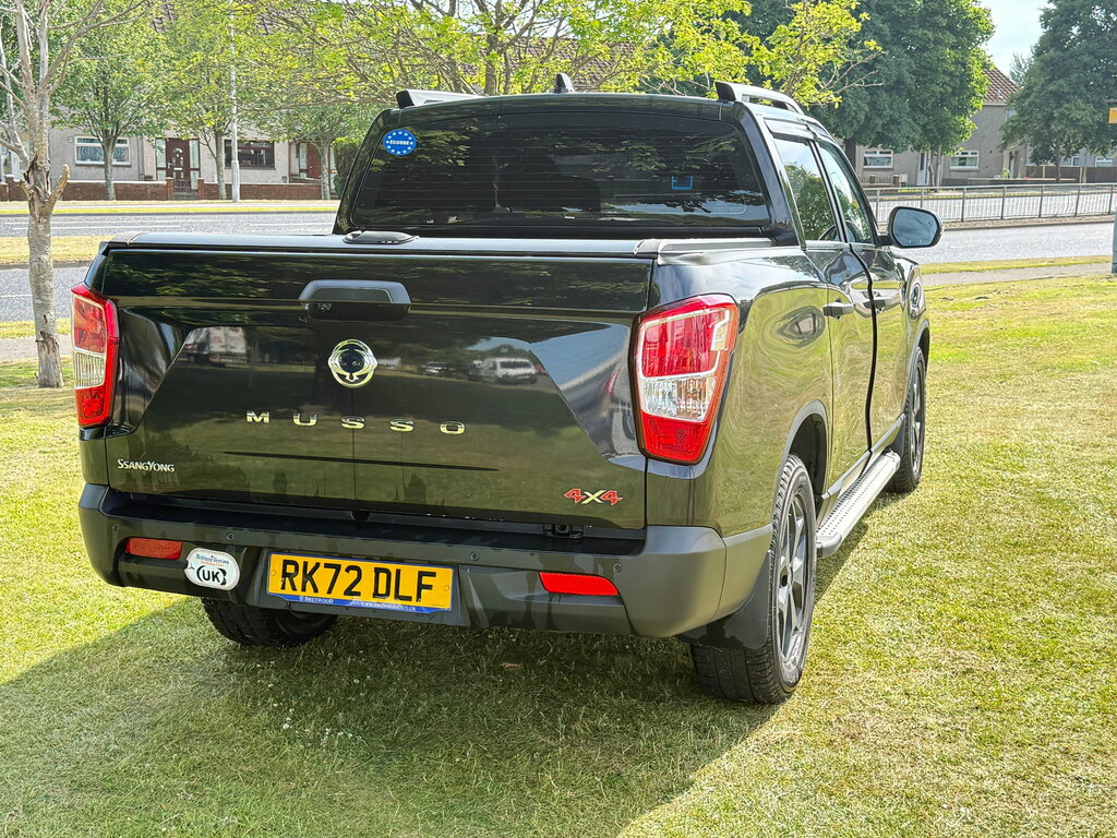 SsangYong Musso 2.2D Saracen Pickup Double Cab 4Wd Black #5