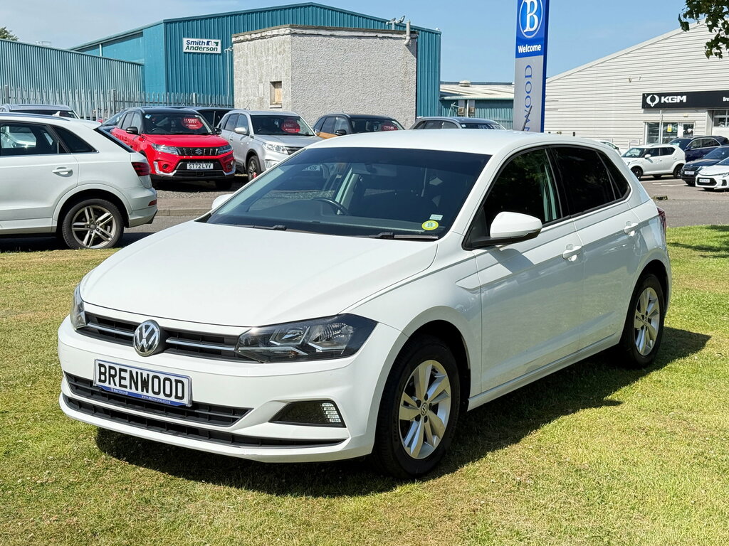 Volkswagen Polo Volkswagen Polo 1.0 Tsi Sel Hatchback Petro... White #3