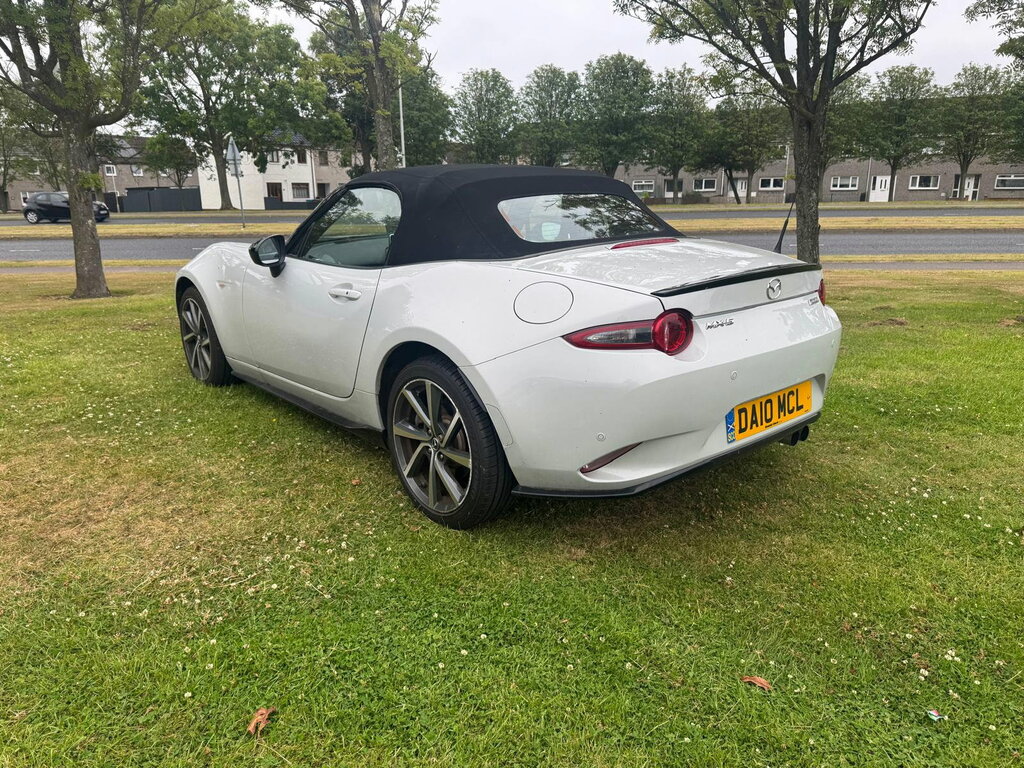 Mazda MX-5 2.0 Skyactiv-g Sport Recaro Convertible Silver