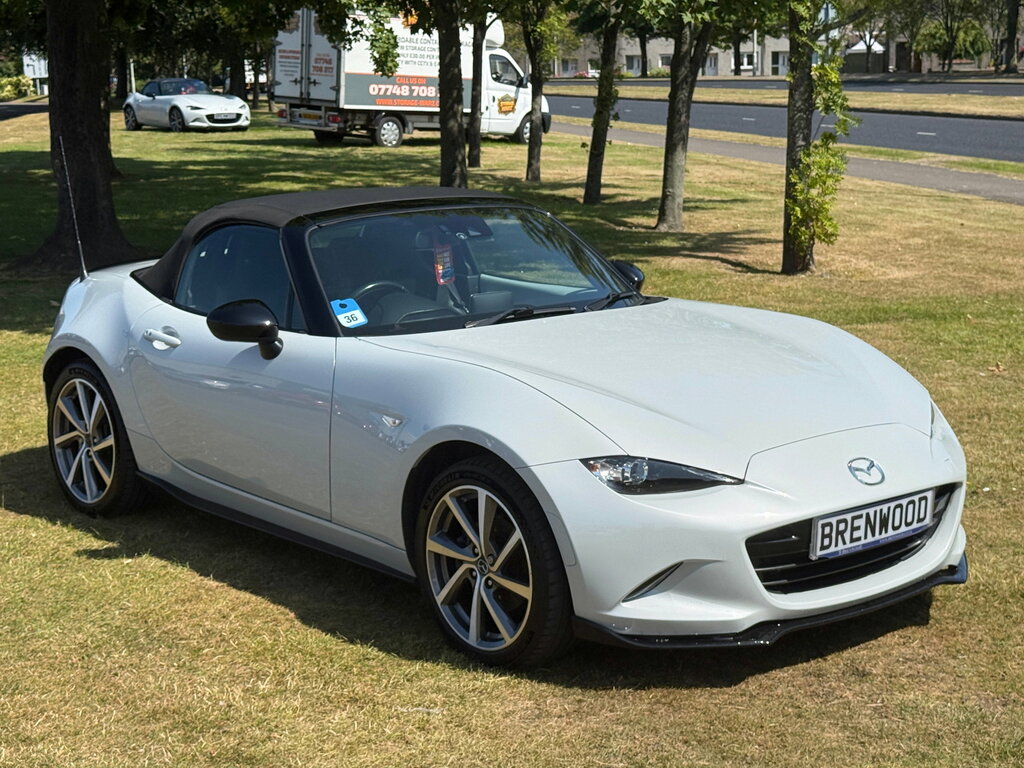 Mazda MX-5 2.0 Skyactiv-g Sport Recaro Convertible Silver